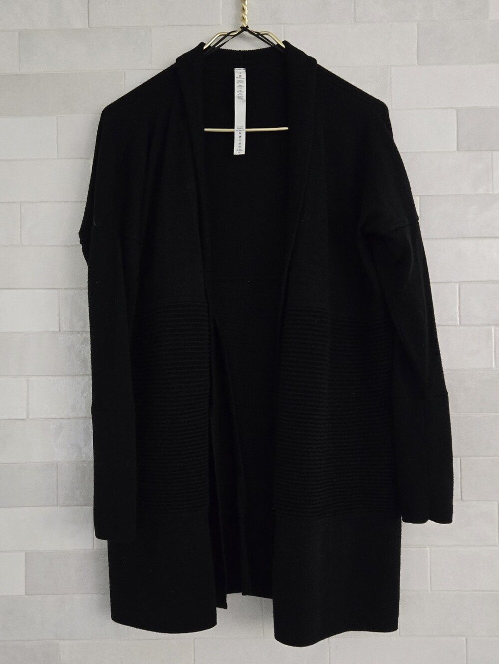 Lululemon 100% Merino Wool Sit In Lotus Wrap II Black Cardigan Sweater Top - Picture 3 of 9